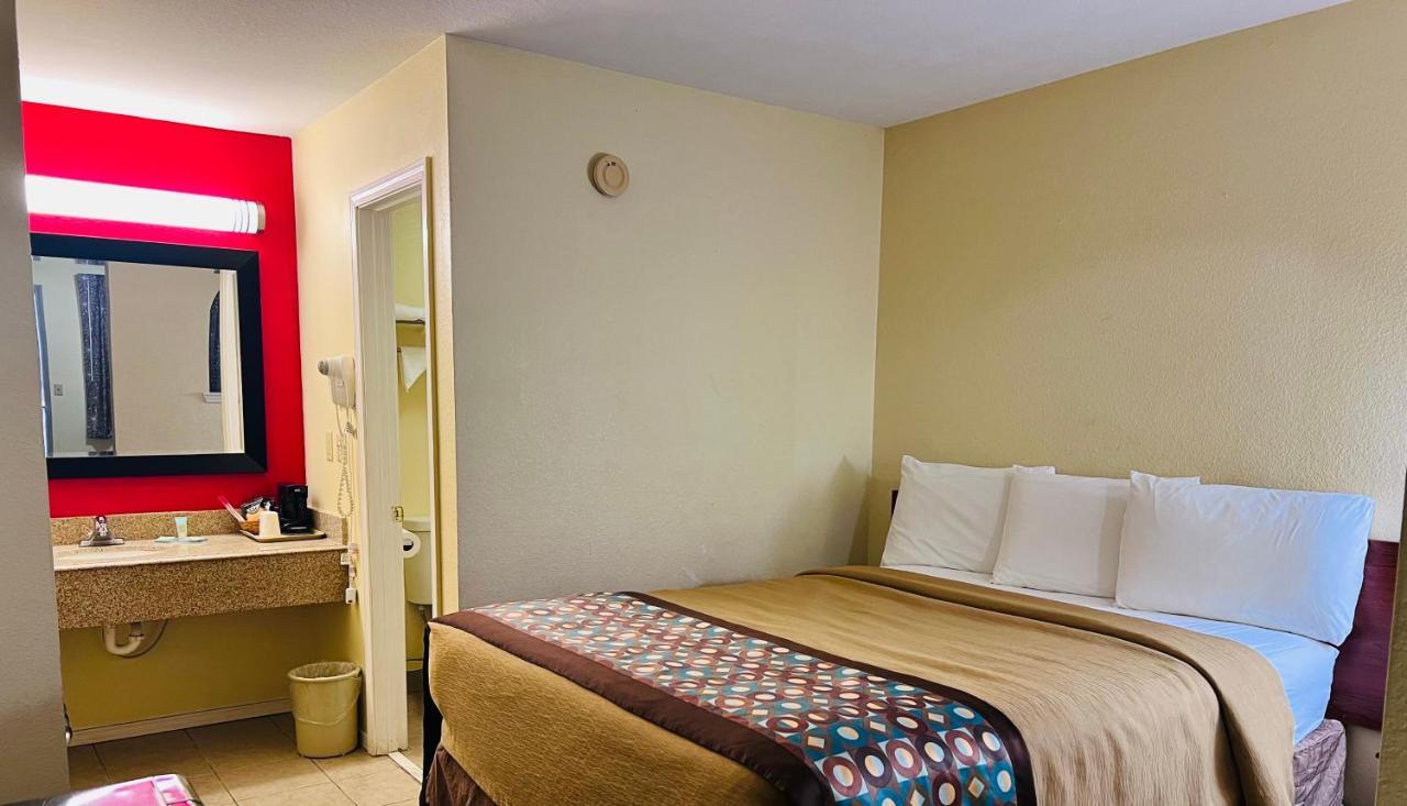 Suite 16 Motel Gore Exterior foto